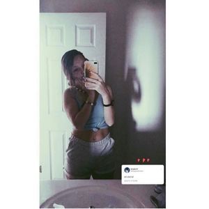 Meet your Posher, Emma